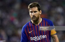 Inesta: "Messi "Barselona"ni qanday boshqarish kerakligini biladi"