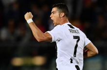 Ronaldu: "Deyarli birorta golimni qaytib tomosha qilmayman"