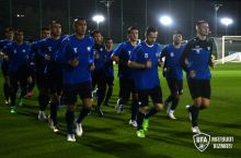 Национальная сборная Узбекистана провела первую тренировку в Дубае 