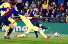 LaLiga. "Vilyarreal" - "Barselona" 4:4, Messi shedevr gol urdi