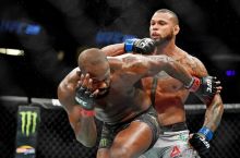 Olamsport: UFC 239dagi superjanglardan suratlar, avtopoygada yong'in va boshqa xabarlar