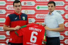 "Lokomotiv" yangi futbolchilarni tanishtirdi