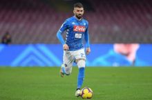 “Napoli” futbolchisiga uchta klub davogar bo'lib turibdi
