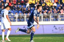 Superliga. AGMK va "Metallurg" o'rtasidagi derbidan GALEREYA