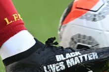 Малайзия ОАВ “Ливерпуль” футболчисини Black Lives Matter деб атади