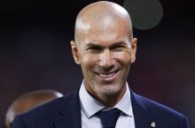 Зидан: "Реал" Ла Лигани ютган пайт ҳаётимдаги энг бахтли кунларимдан бири бўлган эди"