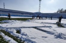"Lokomotiv" - AGMK. Stadion o'yinga tayyor holga keltirilmoqda