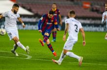 LaLiga. Messi super gol urgan kechada "Barselona" yirik g'alabaga erishdi