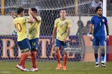 "Everton" Xamesni "Portu"dagi Luis Dias bilan almashmoqchi