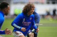 "Benfika" David Luiz bilan muzokaralar olib bormoqda