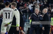 Mourinyu "Milan" bilan o'yindagi hakamlik haqida: "Roma" muxlislariga hurmatsizlik g'azablantirdi"