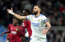 Benzema: "Dunyoning eng kuchli klubida 300 ta gol urdim"