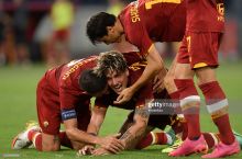 "Roma"ning ikki futbolchisi tungi klubga borgani uchun jazolanishi mumkin