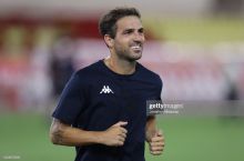 Fabregas: "Xavi boshqaruvidagi "Barselona"ning o'yinini maroq bilan tomosha qilyapman"