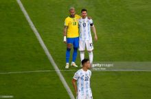 Messi va Neymar JCH-2022 saralashining ramziy jamoasidan o'rin oldi