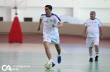 Odil Ahmedov: "Futzal futboldan kuchliroq"
