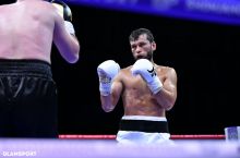 Olamsport: Jamshid Najmiddinov jangida chuqur nokaut qayd etildi, bugungi UFC turnirida markaziy jangi muddatidan avval yakunlandi