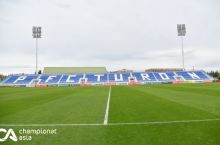 "Neftchi" va "Metallurg" Yaypandagi stadionga etib keldi