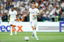 Kroos: "Real"da yana ikki yil o'ynayman"