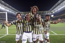 Turkiya Superligasi. "Fenerbaxche" - "Umranispor" 3:3