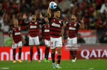 "Flamengo" yarim himoyachisi "Liverpul"ning qiziqishlari haqida nimalar dedi?