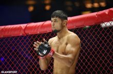 Olamsport: Нурсултон Рўзибоев UFC жангчилари билан шуғулланмоқда, Фигередо ва Моренонинг тўртинчи жанги тасдиқланди