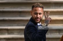Neymar yozda "CHelsi"ga o'tishga tayyor edi