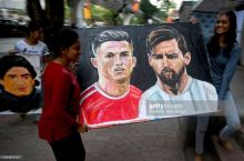 Messi va Ronalduning surati eng ko'p layk yig'gan postlar qatorida