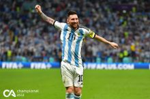 Messi Maradonani ortda qoldirdi