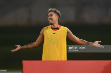 Firmino "Liverpul"ni tark etmoqchi emas