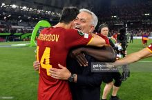 Mourinyu: “Neapolga bir kishi kam bo'lib keldik. Eldor – fantastik yigit”