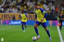 Saudiya Arabistoni. "Al Nassr" 90-daqiqadan so'ng uchta gol urib, kambek amalga oshirdi. Masharipov ikkinchi bo'lim boshida almashtirildi