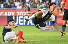 “Барселона” Германия U-17 терма жамоаси сардорини сотиб олди