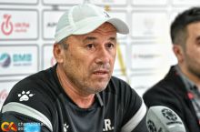 Ro'ziqul Berdiev: "Bizga qarshi raqiblar bazida 6, bazida undan ham ko'p futbolchilar bilan himoyalanadi"