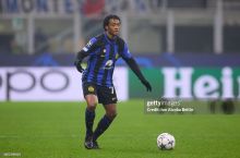 "Inter" qishda Kuadrado o'rniga futbolchi sotib oladi