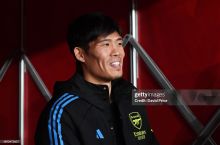 "Arsenal" yaponiyalik futbolchisini qo'yib yuborishga tayyor