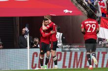 Angliya kubogi yarim finali. MYU penaltilar seriyasida CHempionship jamoasini mag'lub etib finalga chiqdi, manchesterliklar 71-daqiqada 3:0 hisobida g'alaba qozonishayotgandi...