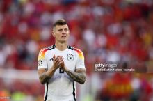 Toni Kroos futbolchilik faoliyatini yakunladi!