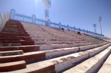 "Mashal" stadionida o'rindiqlar yangilanmoqda