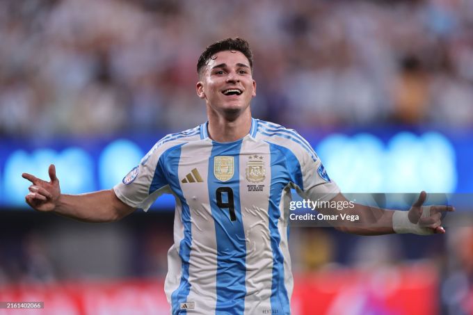 Kopa Amerika. Argentina - Kanada 2:0, Alvares darvozabonning oyoqlari orasidan gol urdi