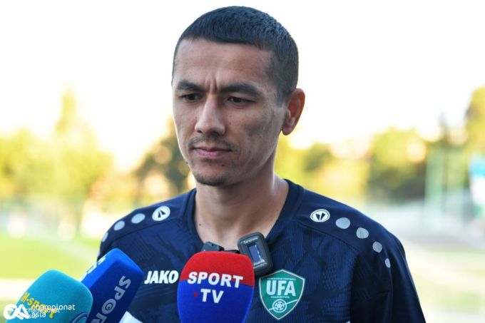 Umar Eshmurodov: "Hech kim uch ochkoni osongina berib qo'ymaydi. Superligamiz Malayziya chempionatidan ancha kuchliroq ekan"