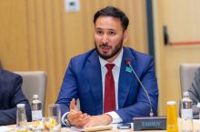 Қозоғистонлик депутат: "Қозоғистон ўз камчиликлари устида ишлаши ва бошқаларнинг муваффақиятидан сабаб изламаслиги керак"