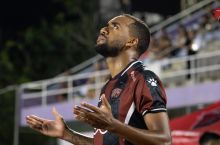 Transfermarkt: "Навбаҳор" бразилиялик марказий ҳимоячи билан шартнома тузди