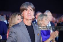 Йоахим Левга яқин манба Ўзбекистон билан музокаралар бўлаётганини тасдиқлади, мураббийга маслаҳатчи лавозими таклиф қилинган – Sport24