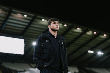 Англия лига кубоги. "Ман Сити" ва Ҳусанов 1/8 финалда "Суонси" билан куч синашмоқда (онлайн ҳисоб)