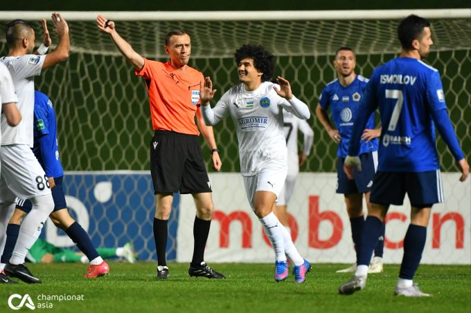 Суперлига. "Динамо" – "Хоразм" 3:1