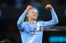 Холанд жорий мавсум "Ман Сити" ва Норвегия терма жамоаси сафида 16 ўйинда 26 та гол урди