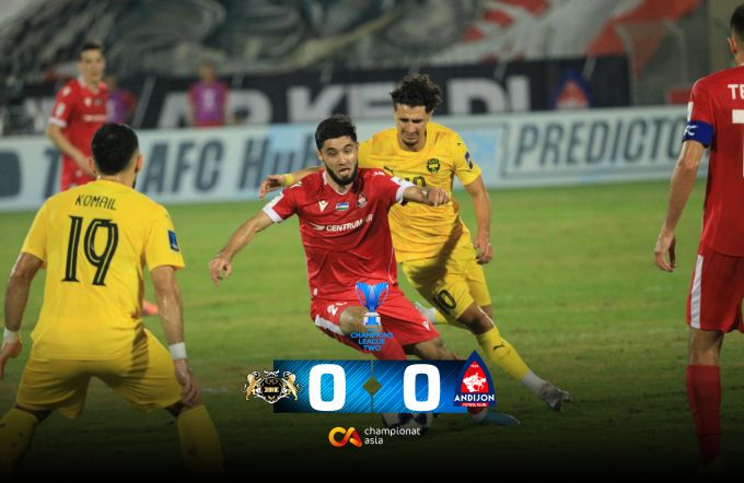 Hustler uchun kollejlardan porno qizlar