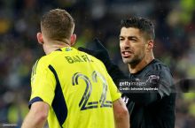 Суарес дисквалификация қилинди