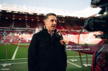 Гари Невилл: "Улар қариётган бўлса-да, ҳозиргидан-да яхшироқ ўйнашлари керак"